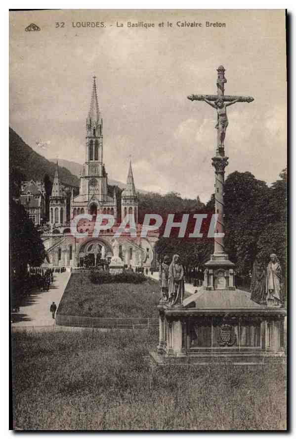 CPA Lourdes La Basilique et le Calvaire Breton 