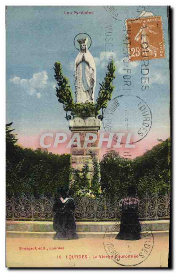 CPA Lourdes la Vierge Couronnee 
