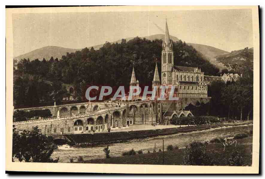 CPA Lourdes La Basilique 