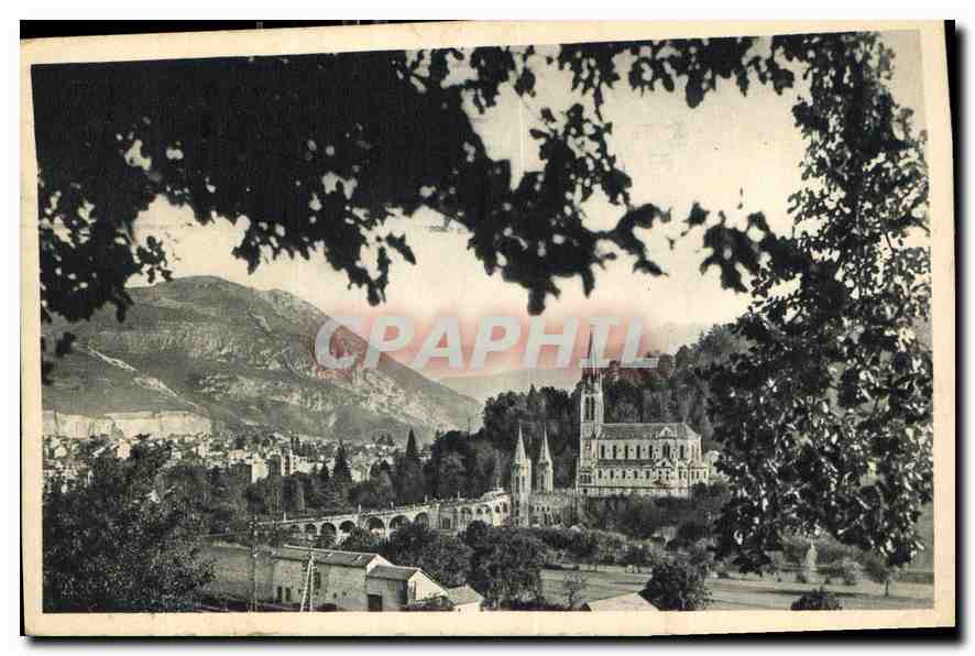 CPA Lourdes La Basilique et le Pic du Jer 