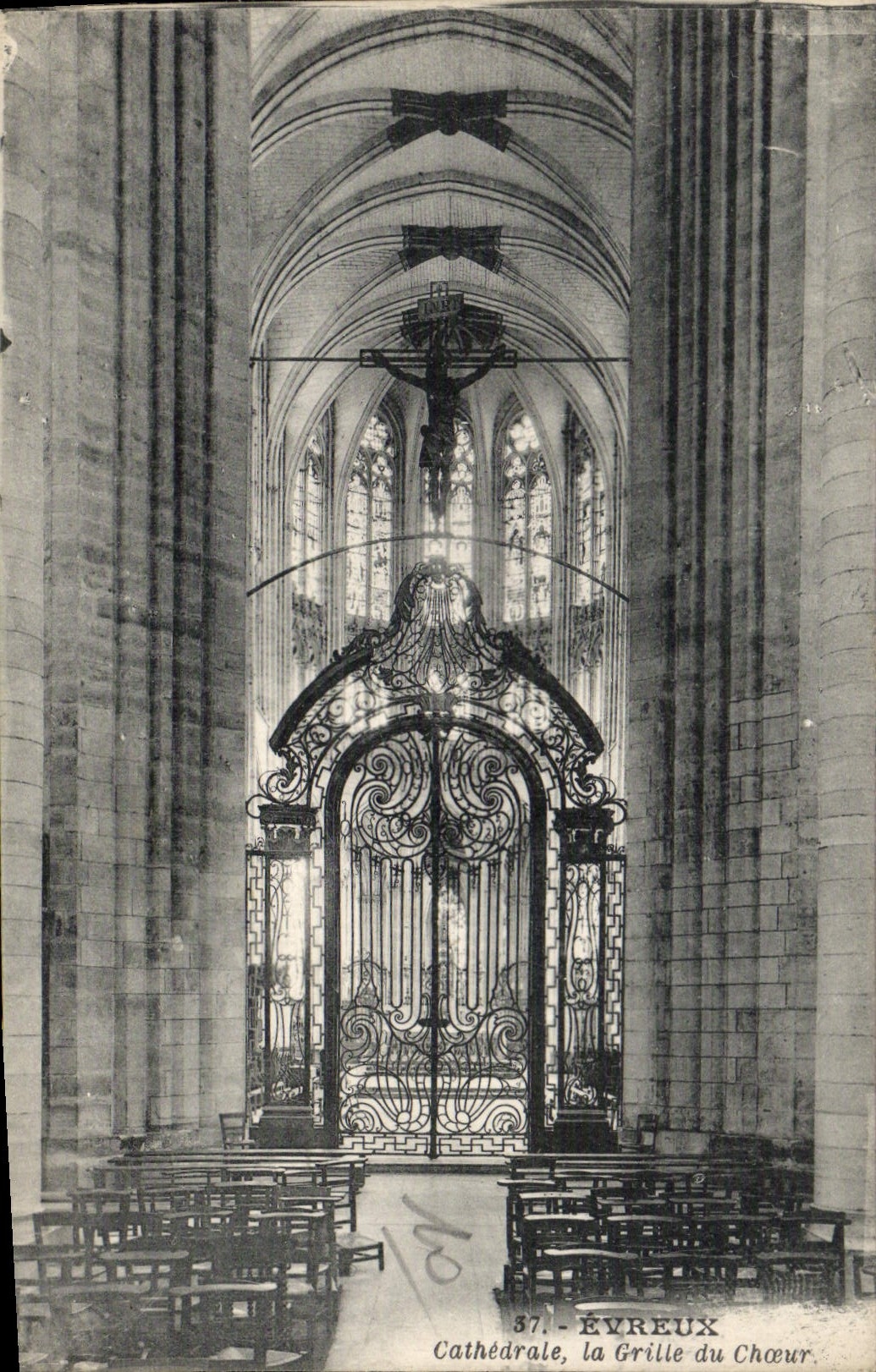 CPA Evreux Cathedrale la Grille du Choeur 