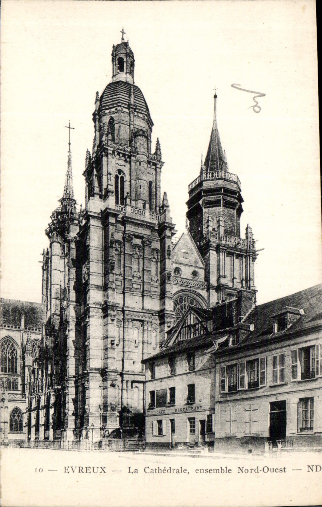 Evreux — La Cathédrale, ensemble Nord-Ouest — ND