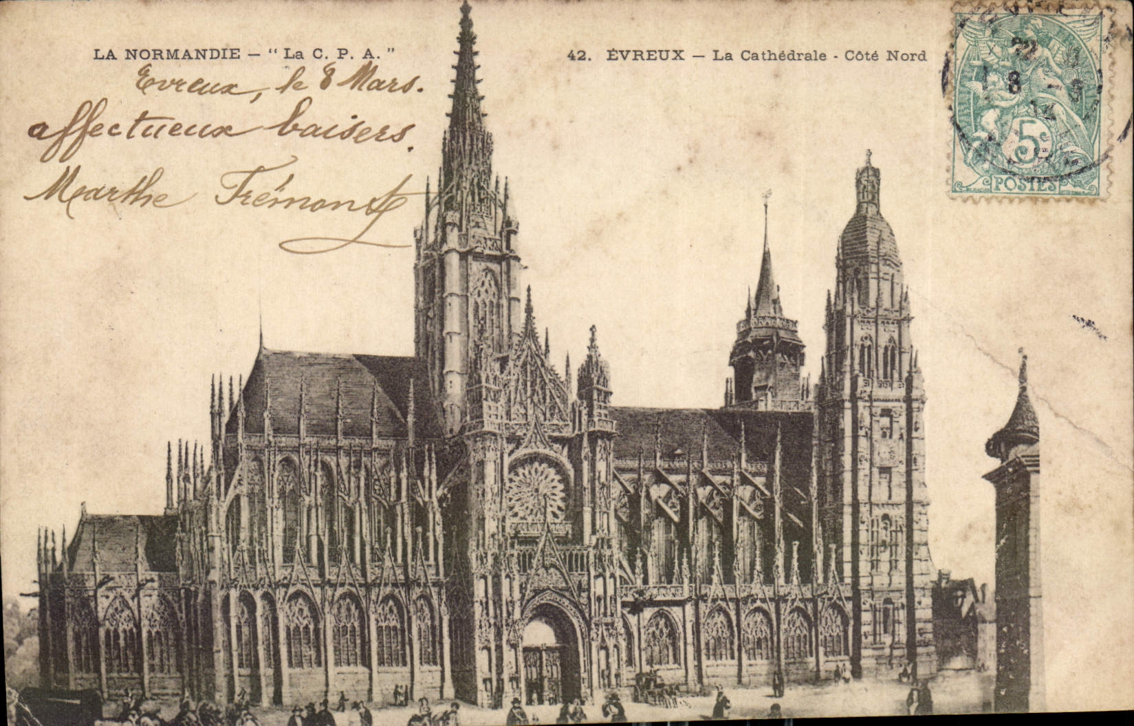 CPA La Normandie La C P A Evreux La Cathedrale Cote Nord 