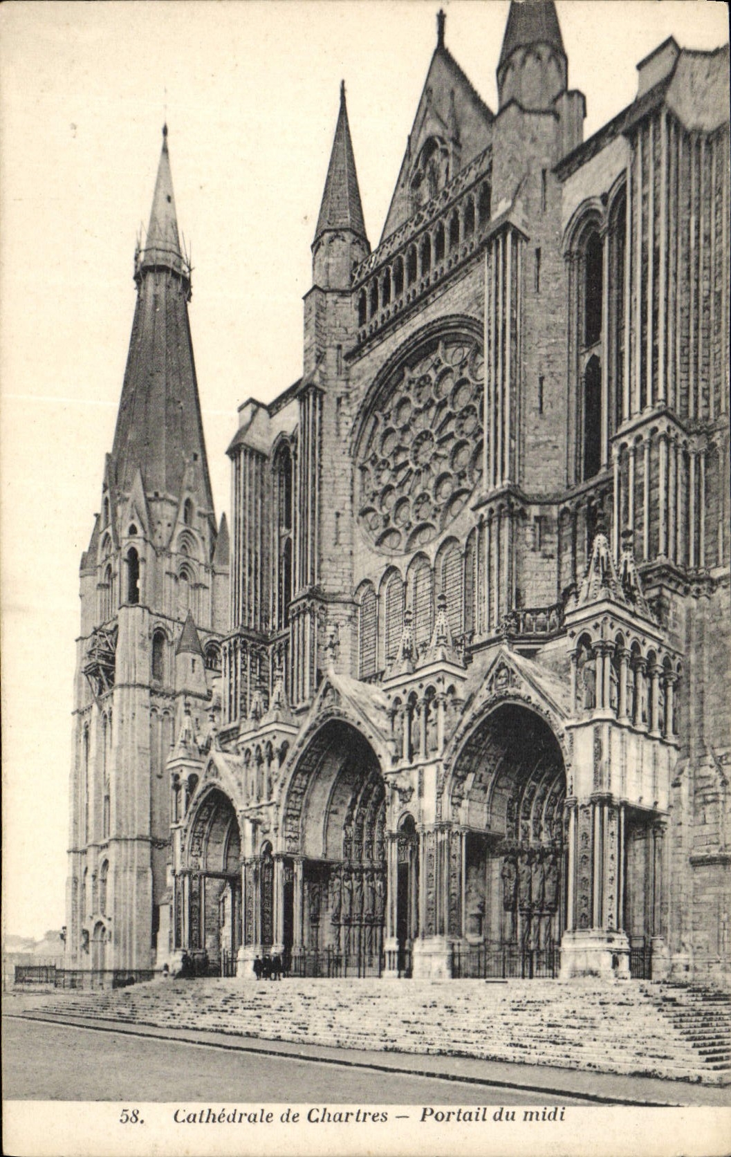 CPA Cathedrale de Chartres Portail du Midi 