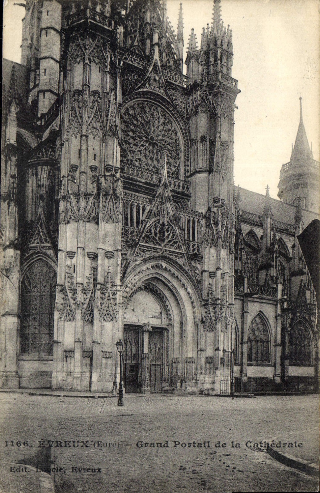 Évreux (Eure) — Grand Portail de la Cathédrale — Édit. L. Lecle, Évreux
