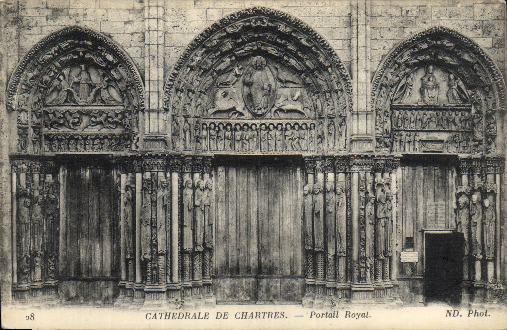 Cathédrale de Chartres — Portail Royal — ND. Phot. — n° 28
