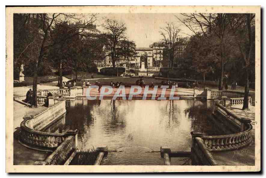 CPA Dijon Cote d'Or Chateau d'Eau et Place d'Arcy 