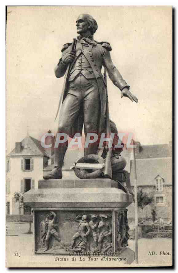 CPA Cargain Finistere Statue de la Tour d'Auvergne 
