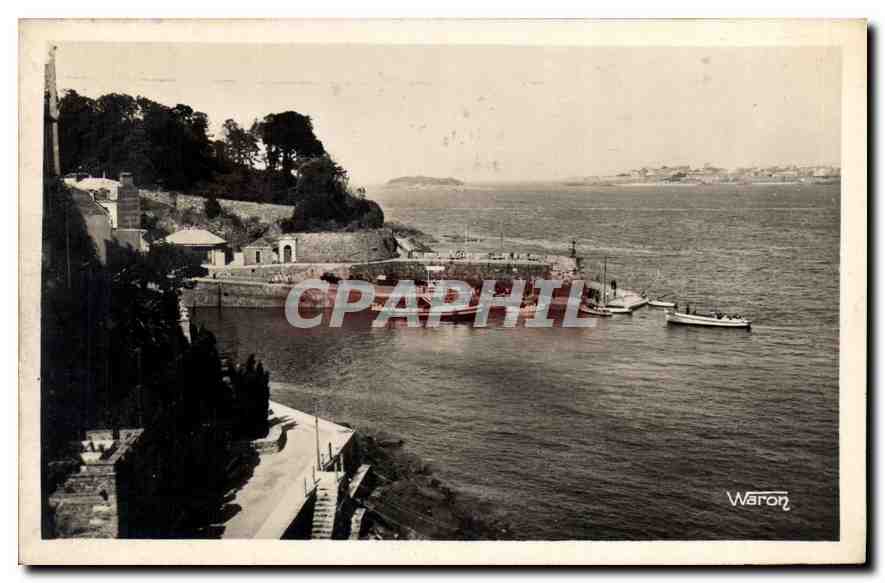 Dinard — Embarcadère des Vedettes Blanches — Waron