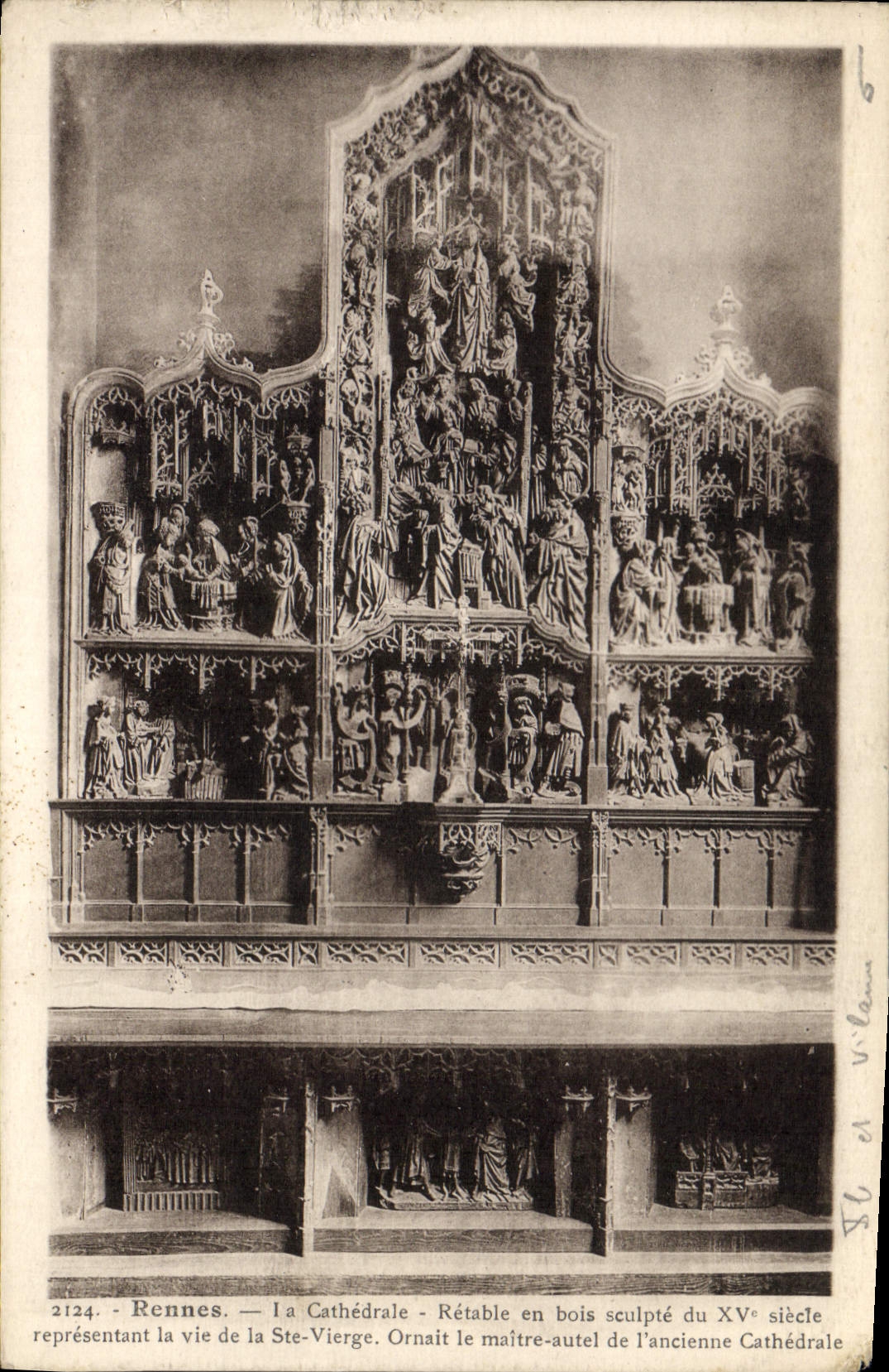 Rennes — la Cathédrale — Rétable en bois sculpté du XVᵉ siècle représentant la vie de la Ste-Vierge