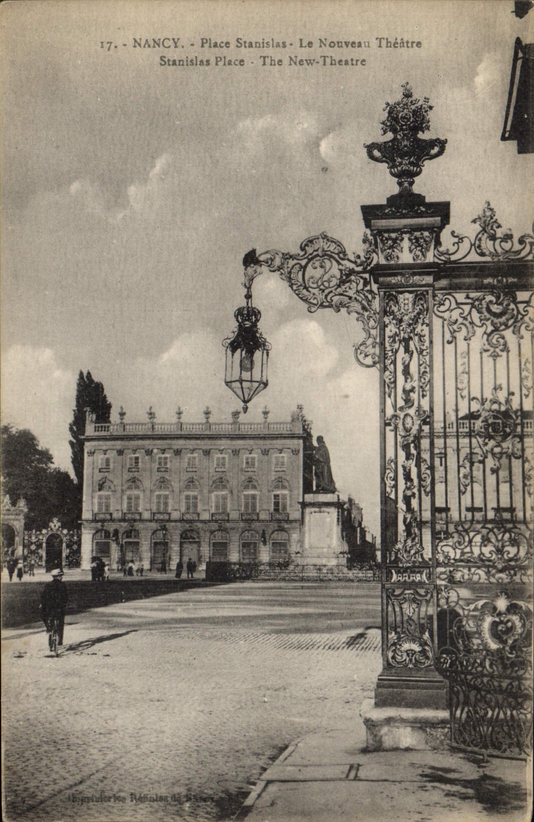 Nancy - Place Stanislas - Le Nouveau Théâtre