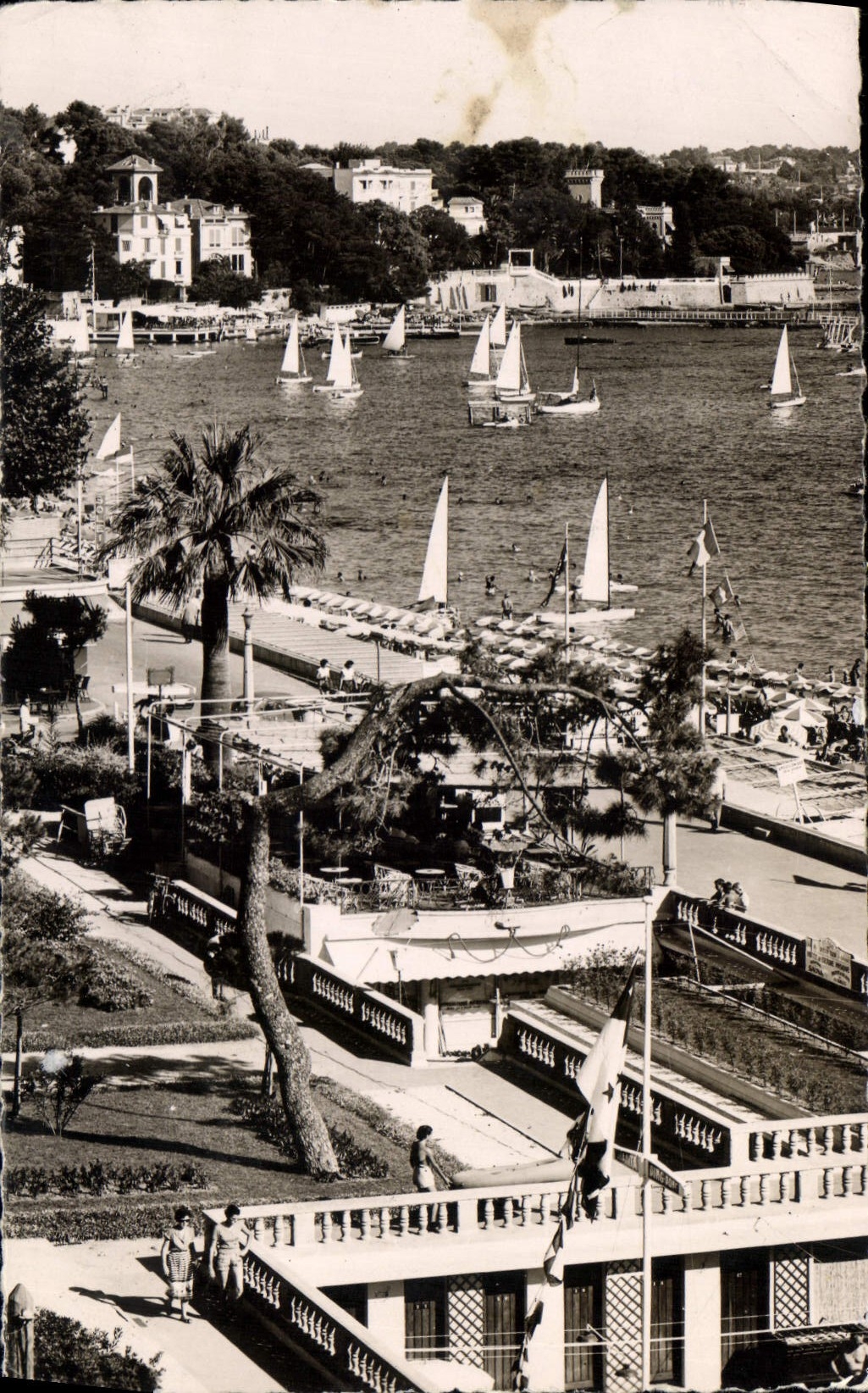 CPA Juan les Pins La Plage 