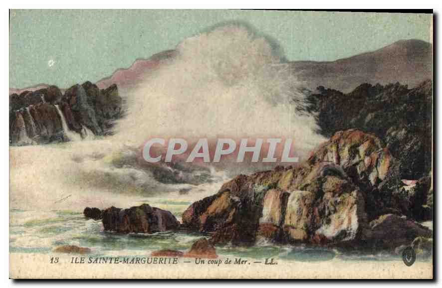CPA Ile Sainte Marguerite Un coup de Mer 
