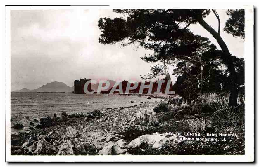 CPA Iles de Lerins Saint Honorat L'Ancien Monastere 