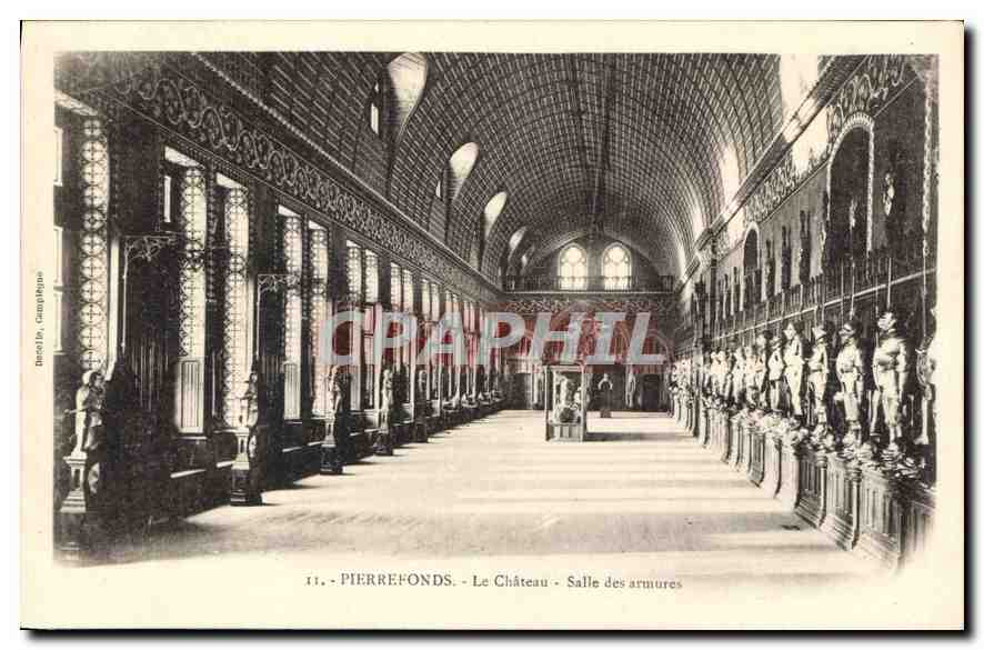 PierreFonds - Le Château - Salle des armures — éditeur Decolle, n°11