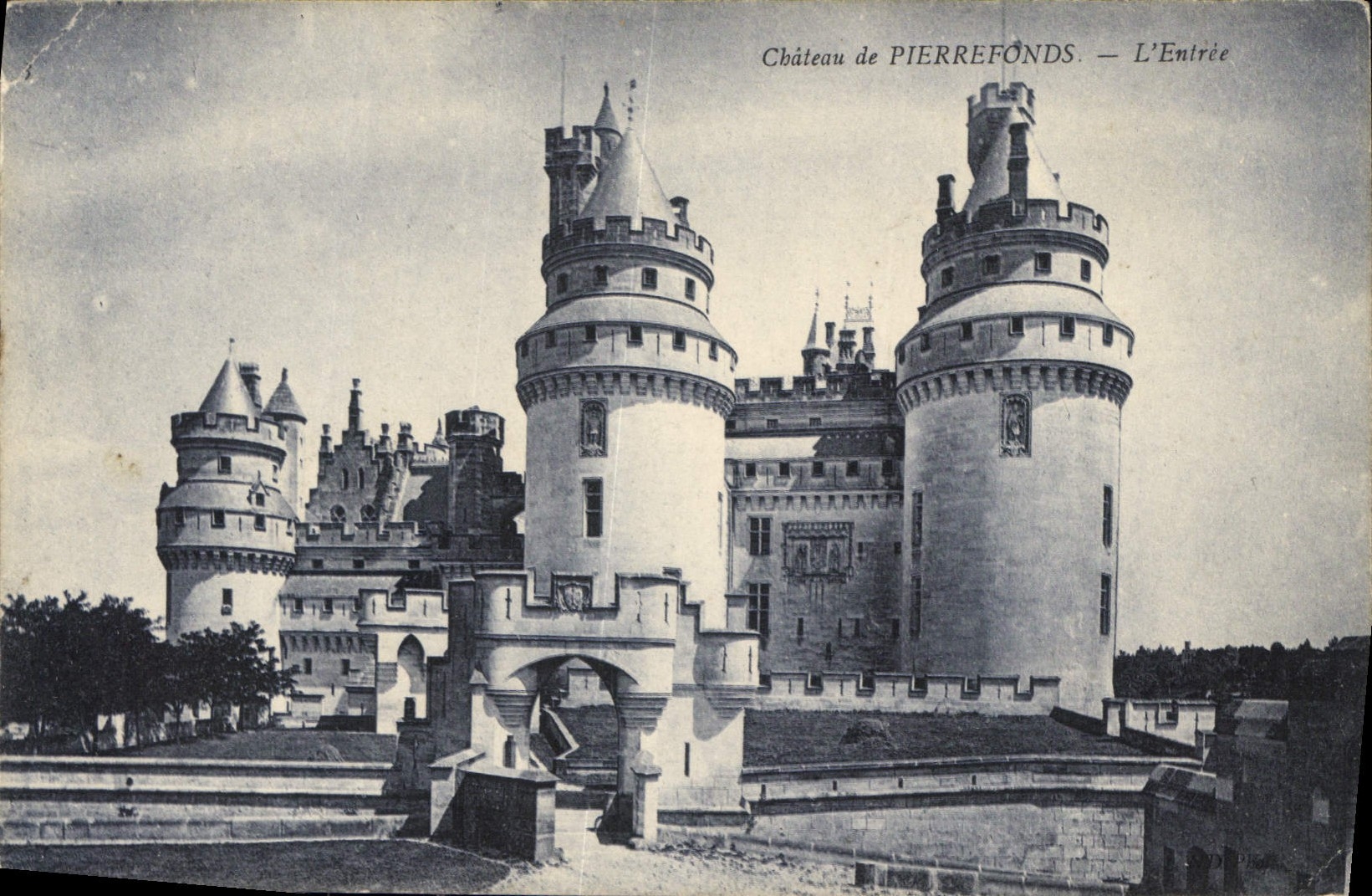 CPA Chateau de Pierrefonds L'Entree 