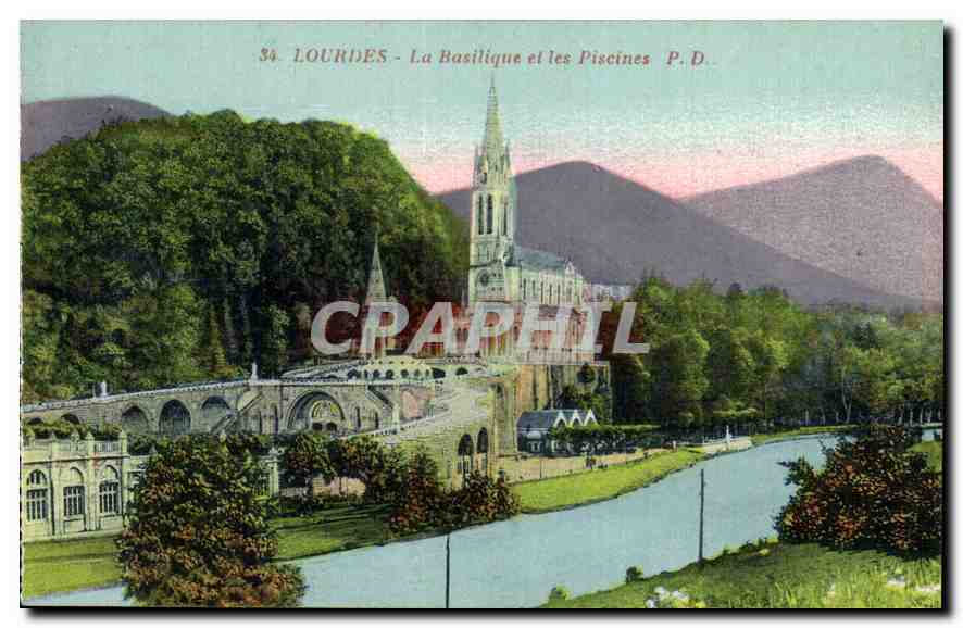 CPA Lourdes La Basilique et les Piscines 