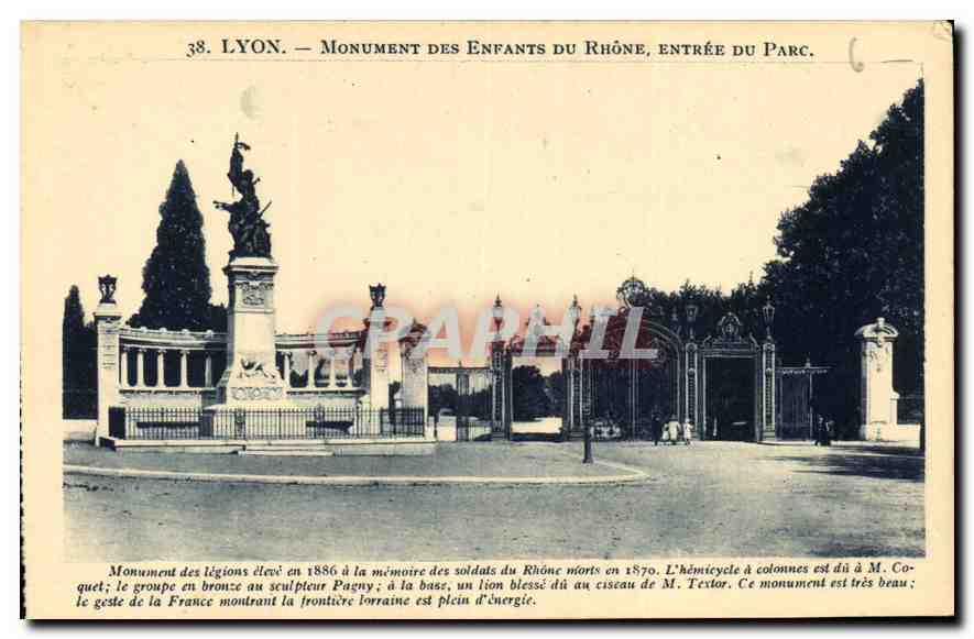 CPA Lyon Monument des Enfants du Rhone Entree du Parc 