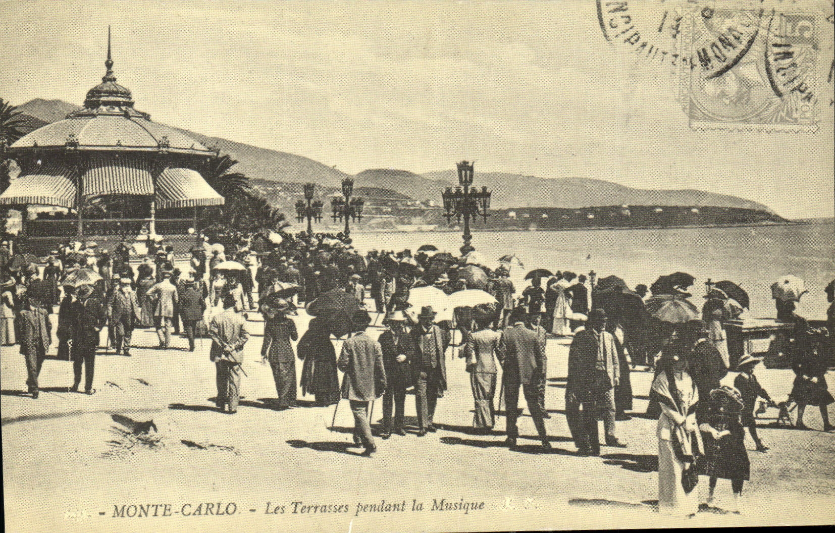 Monte-Carlo - Les Terrasses pendant la Musique - X. B.