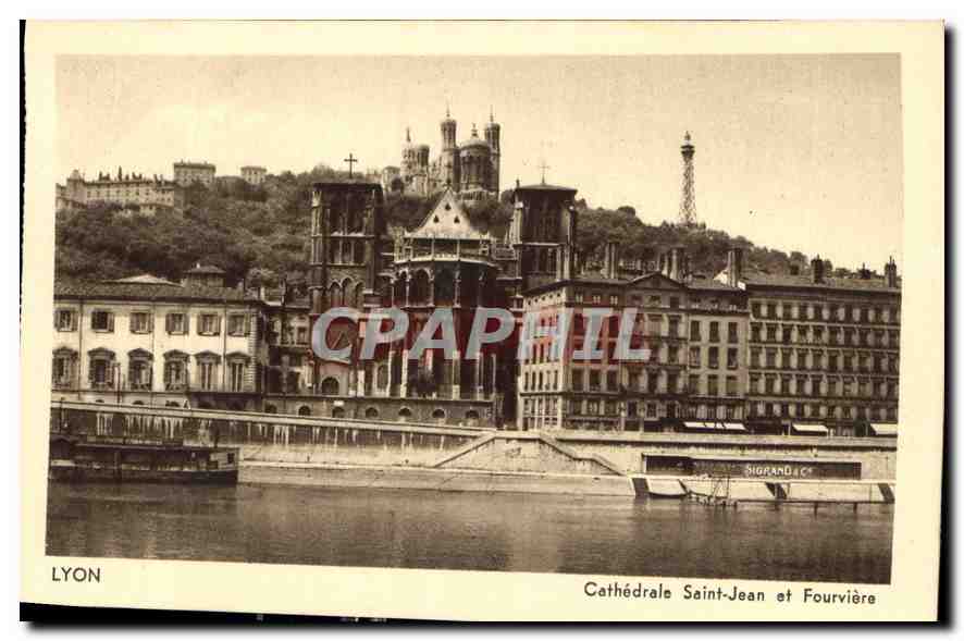 CPA Lyon Cathedrale Saint Jean et Fourviere 