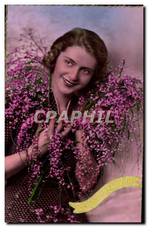 CPA Femme Fleurs