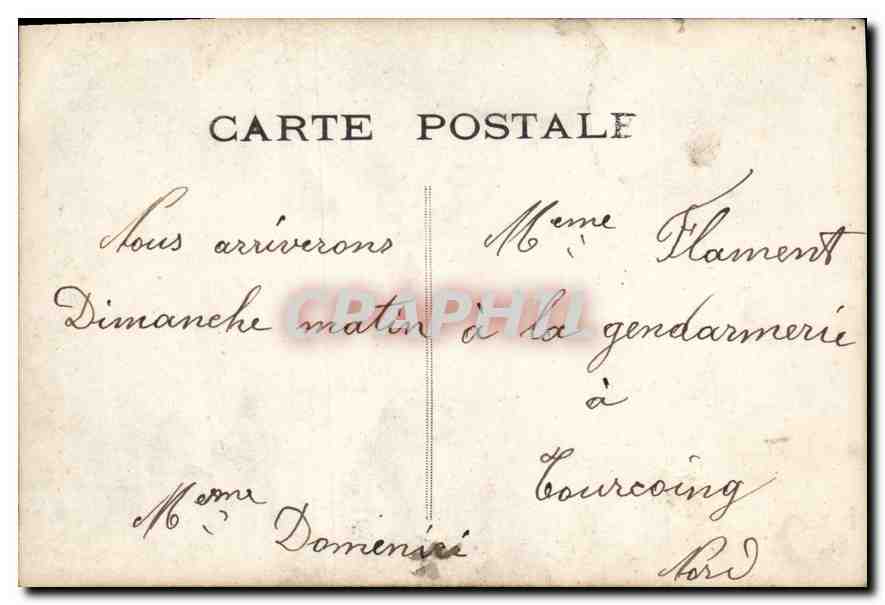 Jeune femme dans un cadre cœur — texte amoureux — BBM n°41 — Reverso