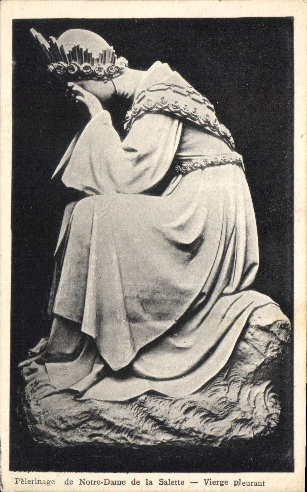 Pèlerinage de Notre-Dame de la Salette — Vierge pleurante — Sanctuaire de la Salette