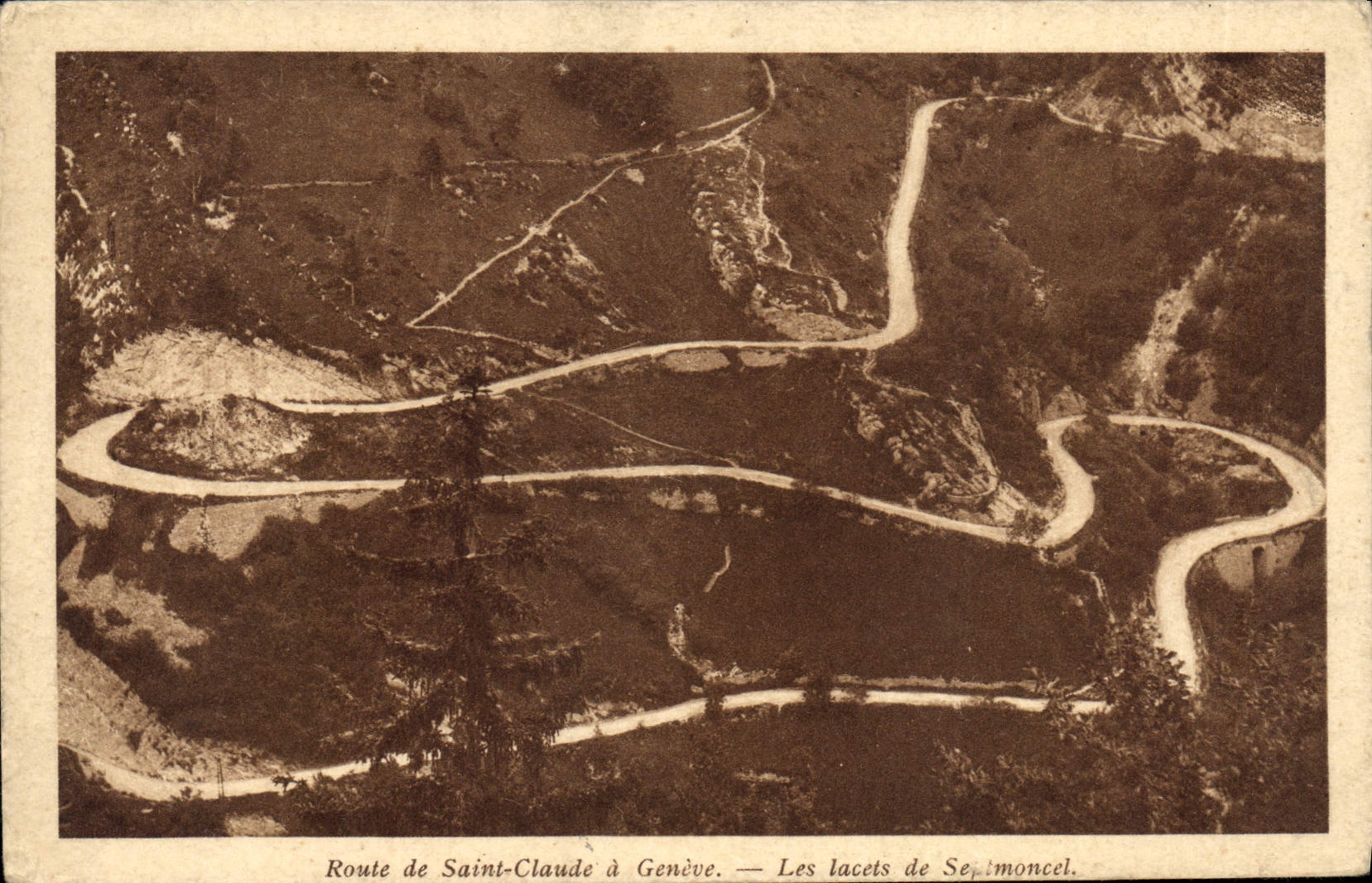 CPA Route de Saint Claude a Geneve Les lacets de Septmoncel 