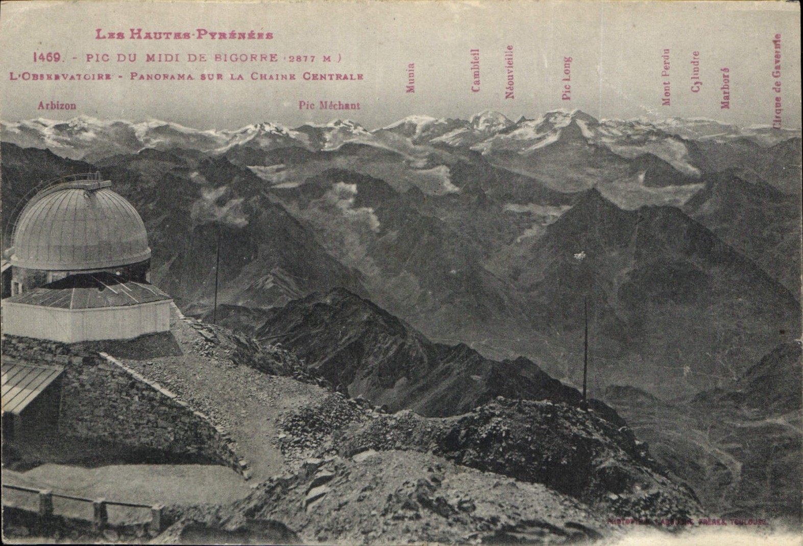 CPA Les Hautes Pyrenees Pic du Midi de Bigorre L'observatoire
