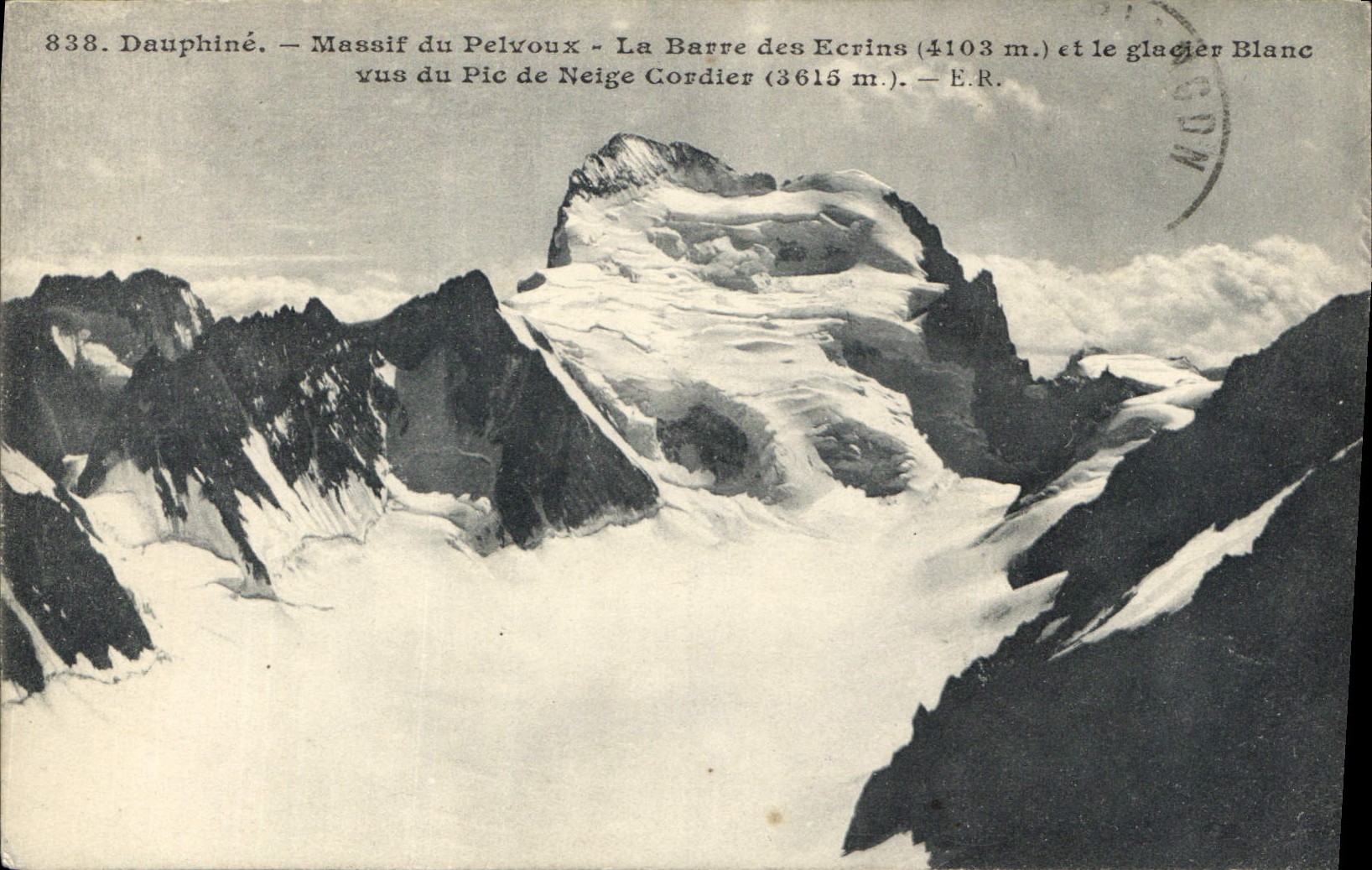 Dauphiné — Massif du Pelvoux — La Barre des Ecrins (4103 m.) et le glacier Blanc vu du Pic de Neige Cordier (3615 m.) — E.R.