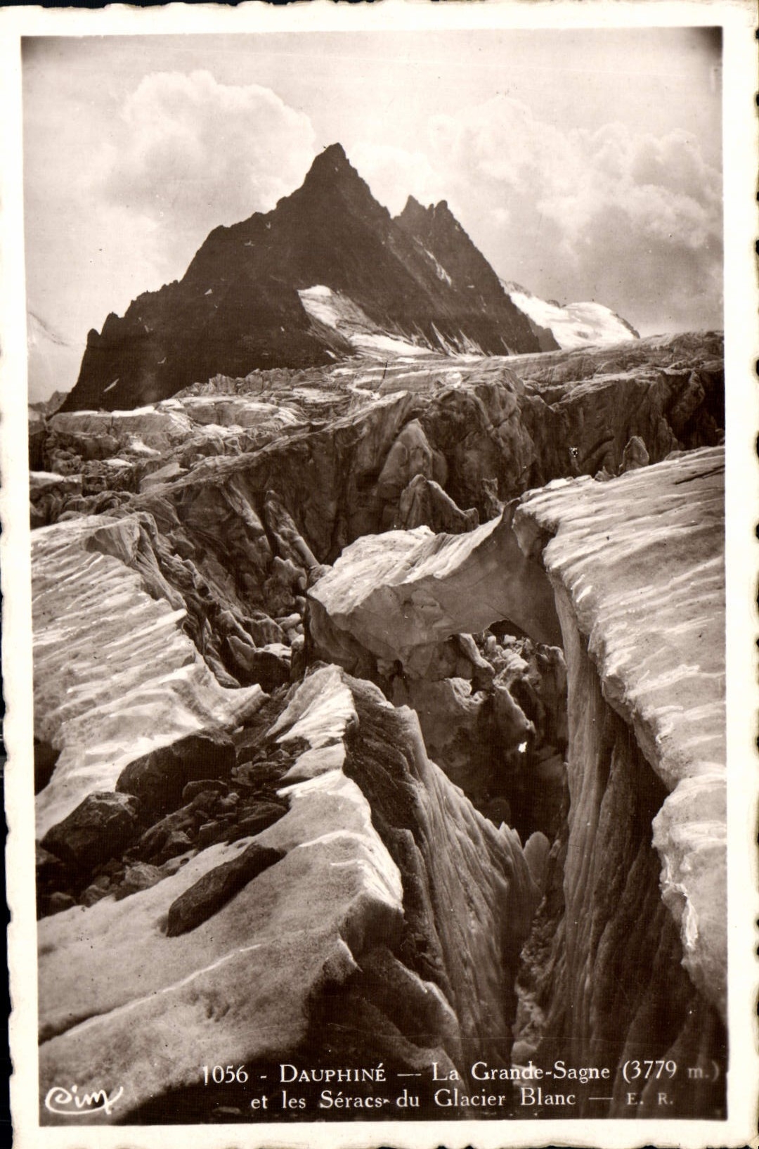 Dauphiné — La Grande-Sagne (3779 m.) et les Séracs du Glacier Blanc — E.R. — n° 1056