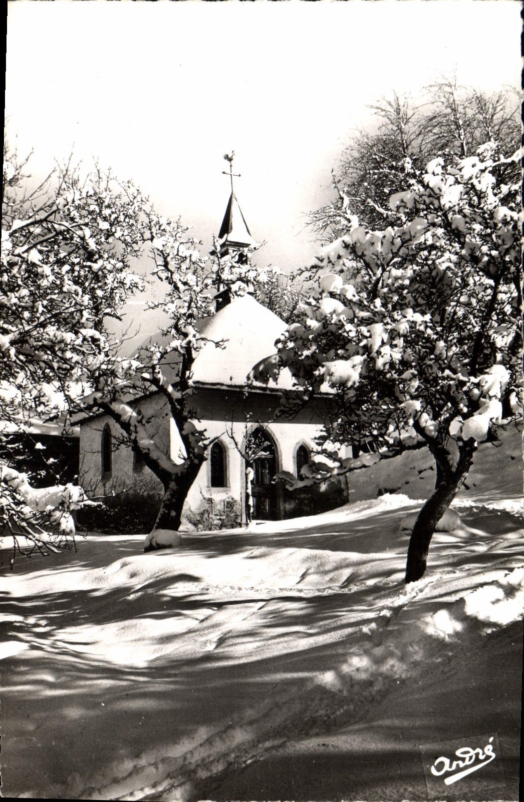 Chapelle en Montagne — Les Alpes en Hiver — Édition d'Art André, Grenoble