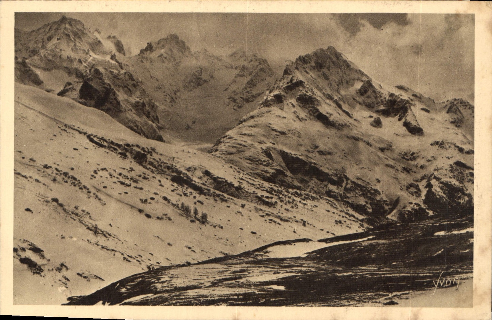 Les Alpes — Vue sur les Pics de Neige, du Lautaret, le Pic Gaspart, le Bec et le Pic de l'Homme — Les Éditions d'Art Yvory, Paris