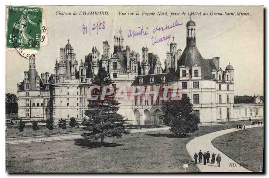 CPA Chateau de Chambord vue sur la Facade Nord Prise de l'Hotel du Grand Saint Michel 