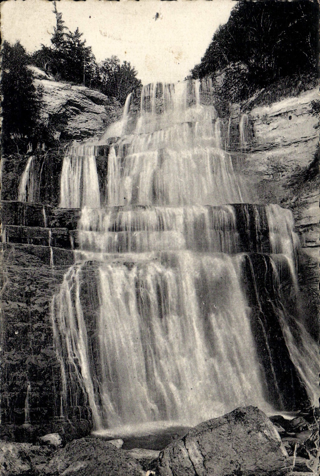 Cascade en éventail — Jura — éditeur JURA-TOURISTE, n°161
