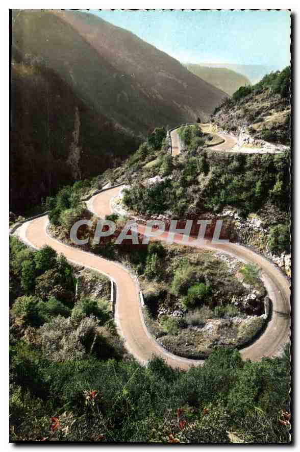 Route sinueuse dans les montagnes — La Franche-Comté à La Faucille — Édition et Photo E. PROTEIL