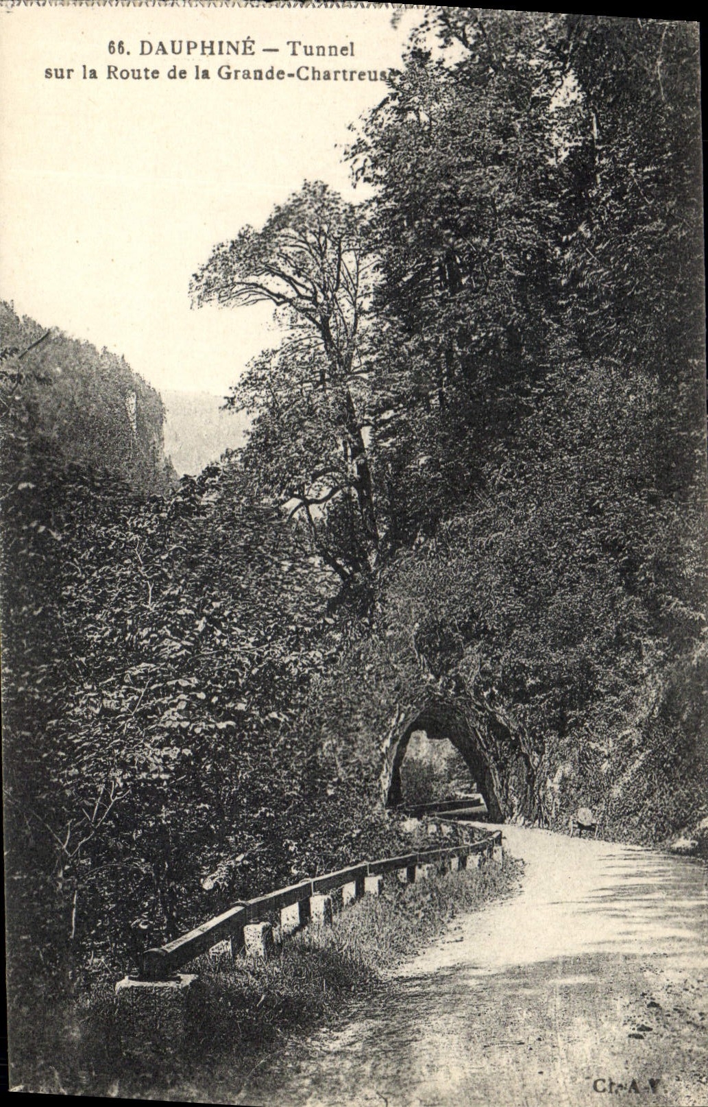Dauphiné — Tunnel sur la Route de la Grande-Chartreuse — Ct-A.V.