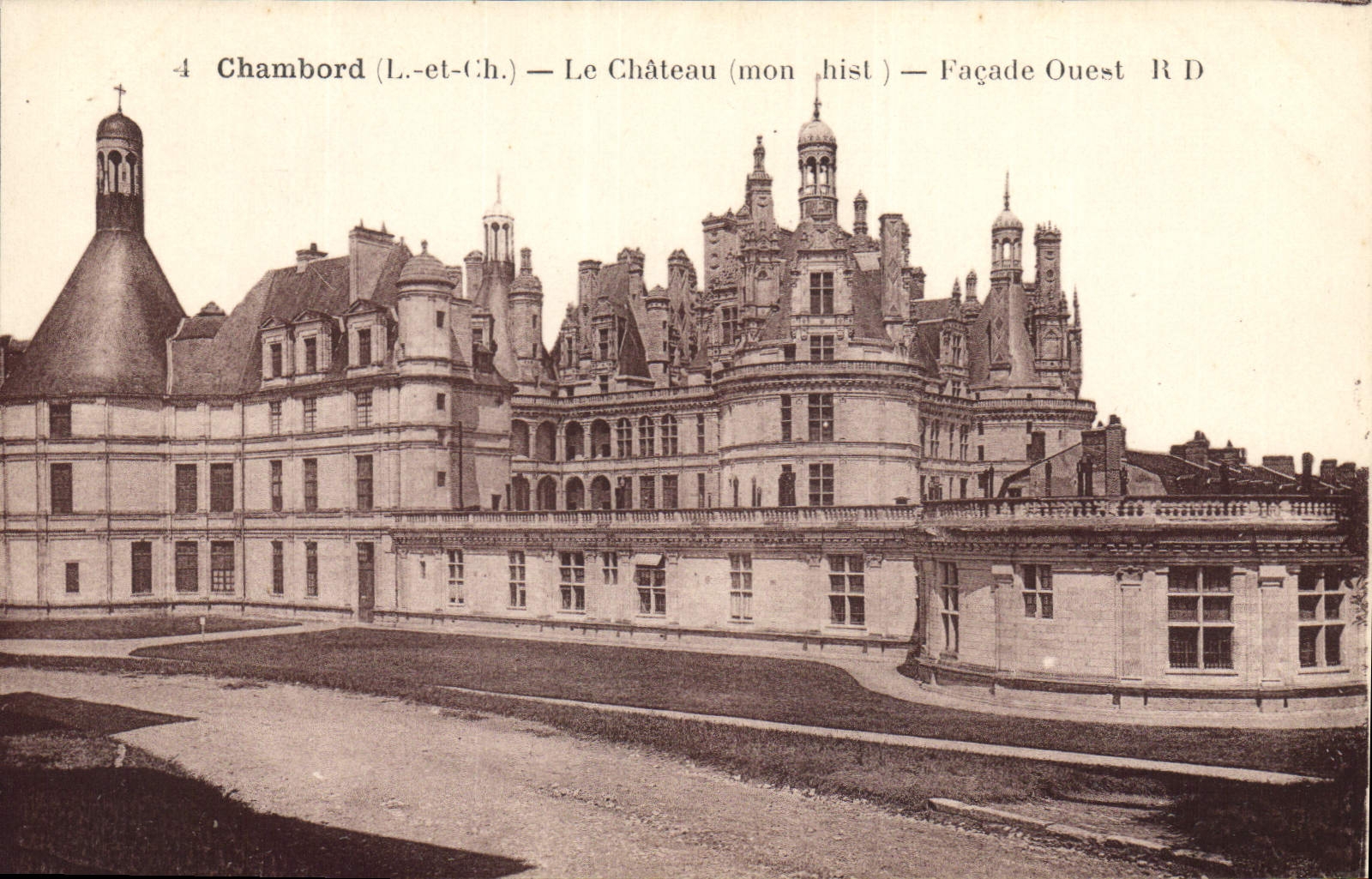 CPA Chambord le Chateau mon hist Facade Ouest 