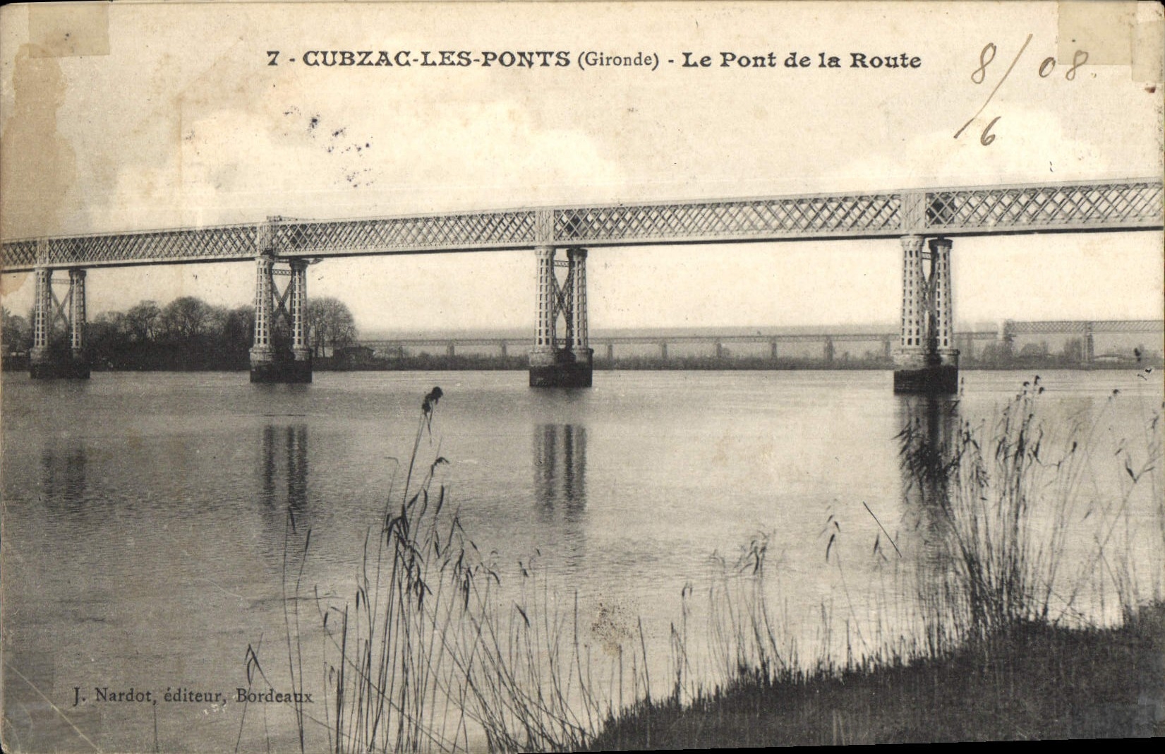 CPA Cubzac Les Ponts Gironde le Pont de la Route  