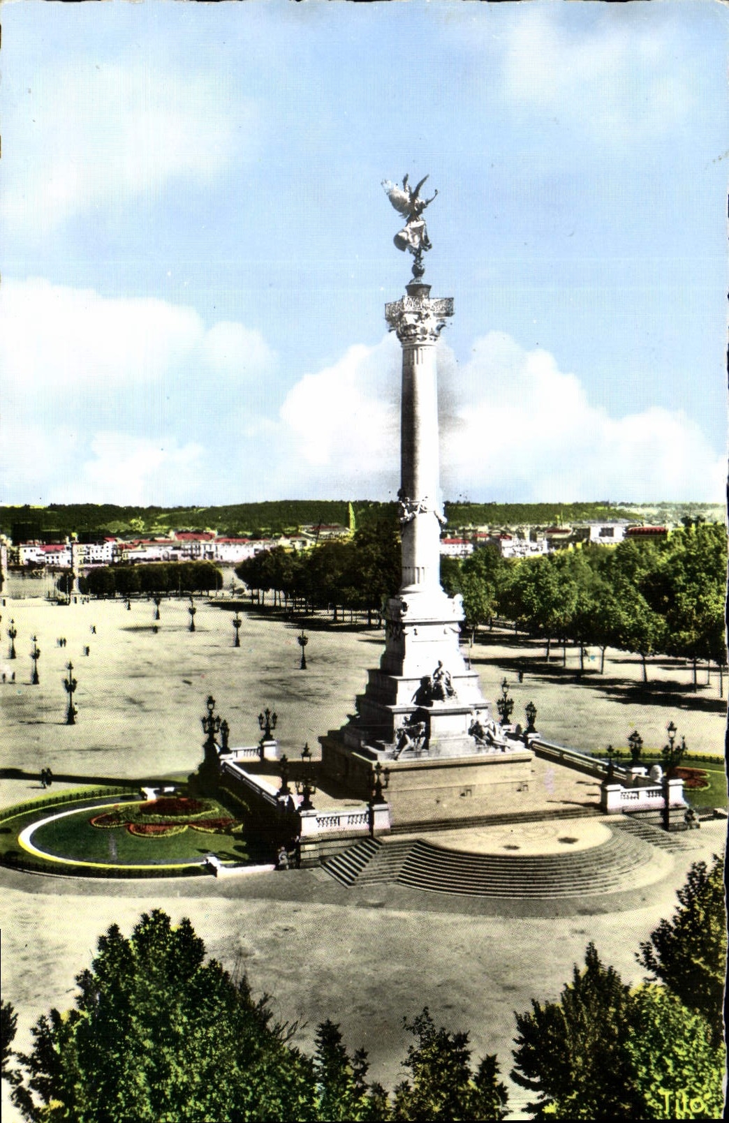 CPA Bordeaux Le Monument des Girondins 