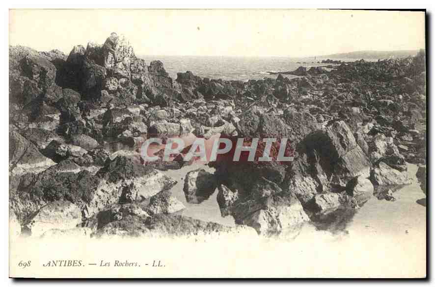 CPA Antibes Les Rocher 