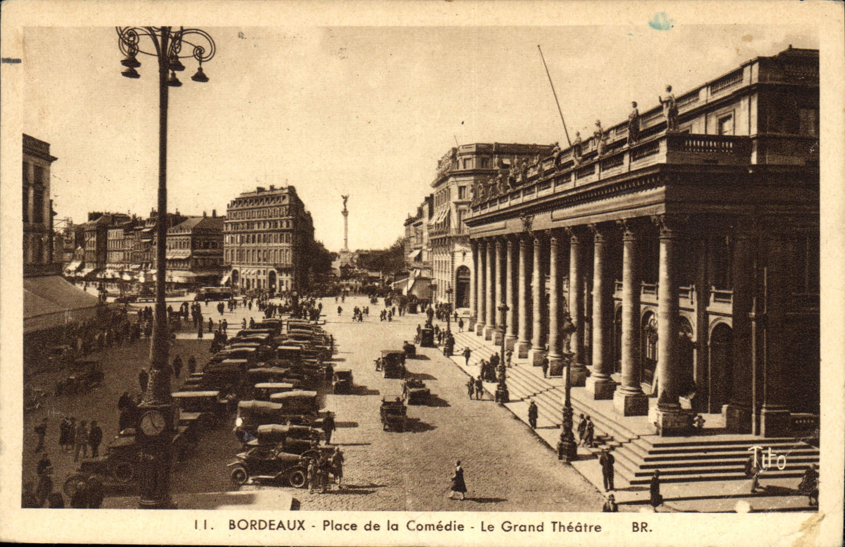 Bordeaux - Place de la Comédie - Le Grand Théâtre — Tito BR.