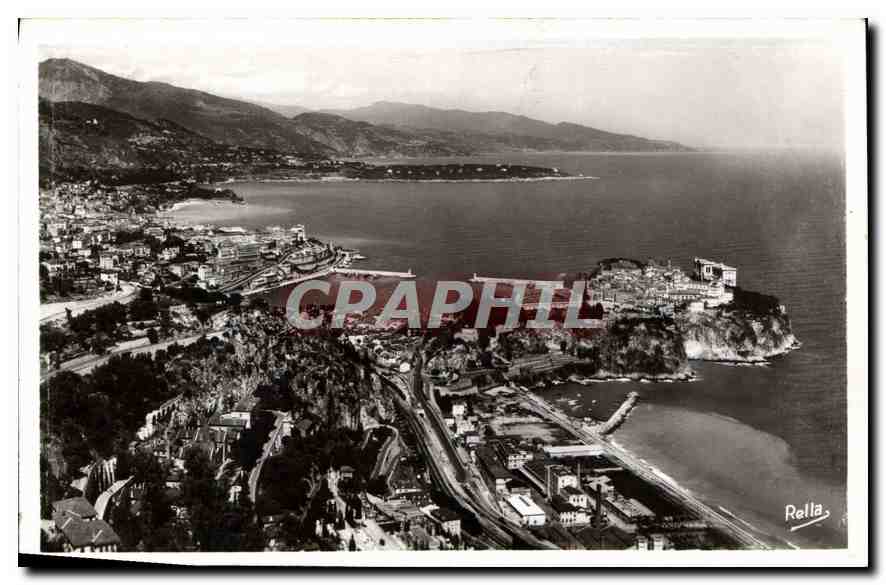 CPA Vue generale de la Principaute de Monaco de Cap Martin et de la cite italienne 