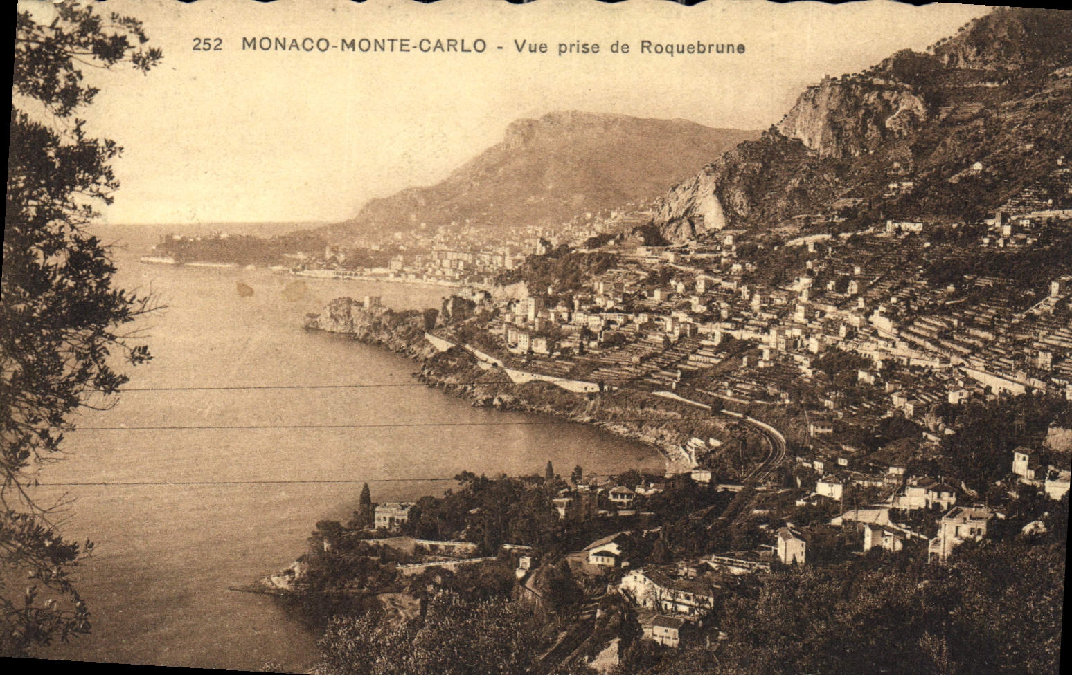 CPA Monaco Monte Monte Carlo Vue prise de Roquebrune 