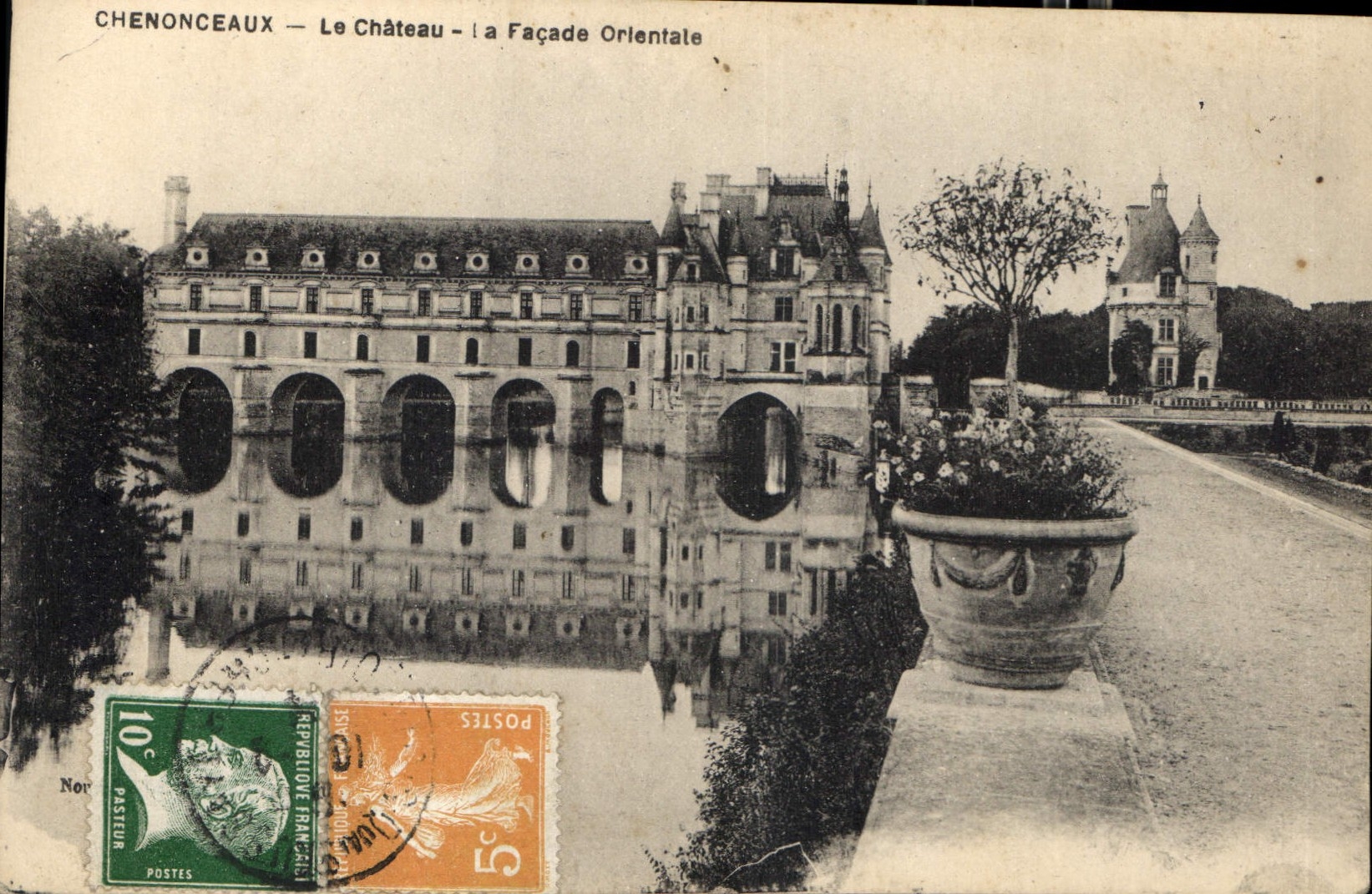 CPA Chenonceaux Le Chateau La Facade Orientale 