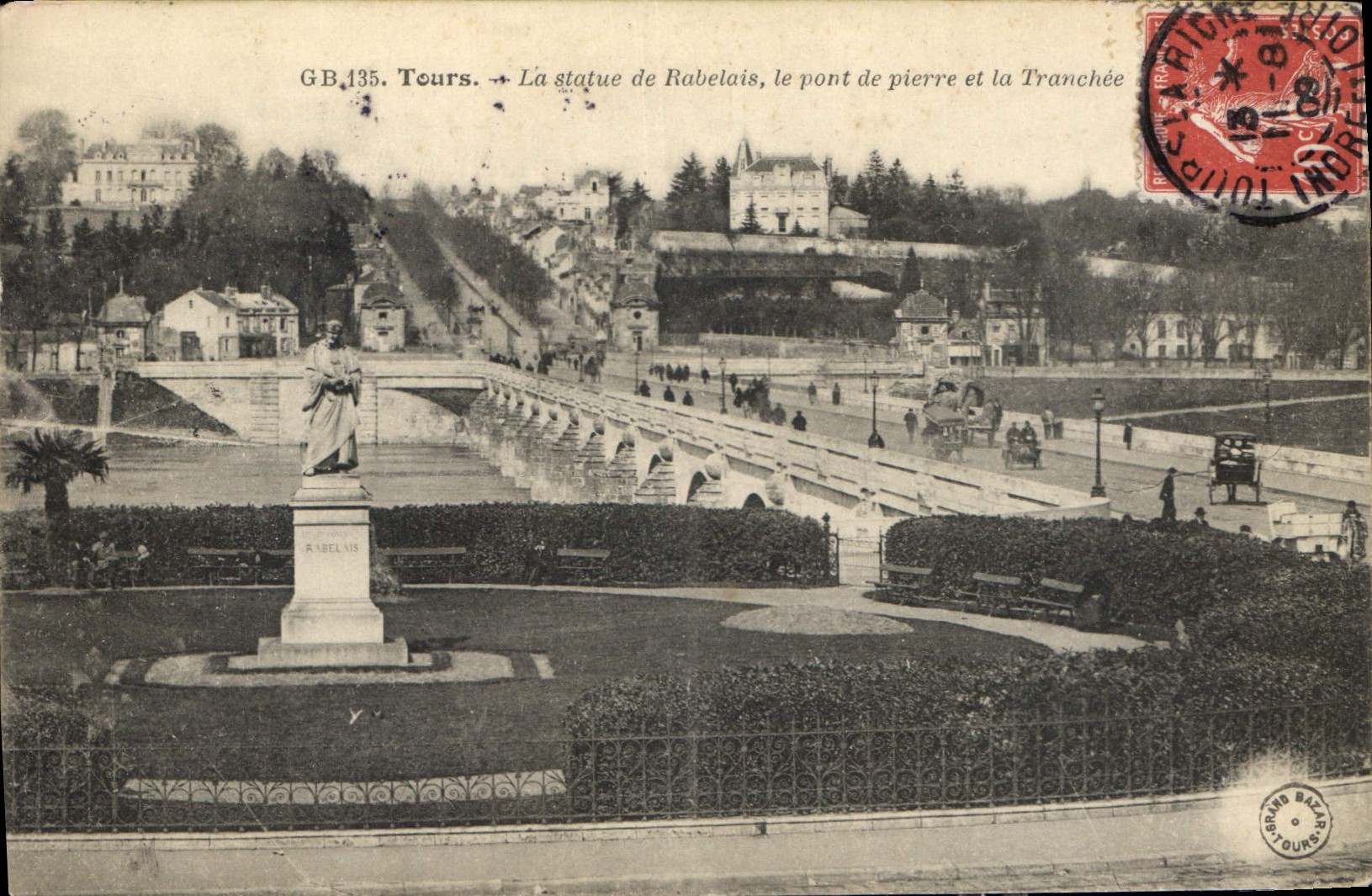 CPA Tours La Statue de Rabelais le pont pierre et la Tranchee