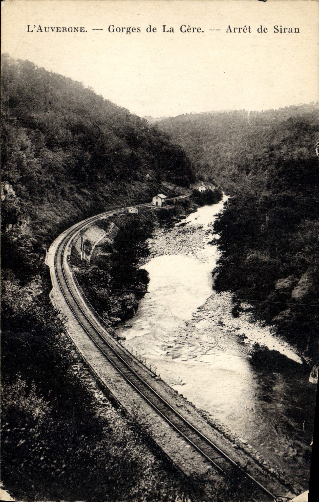CPA L'Auvergne Gorges de la Cere 