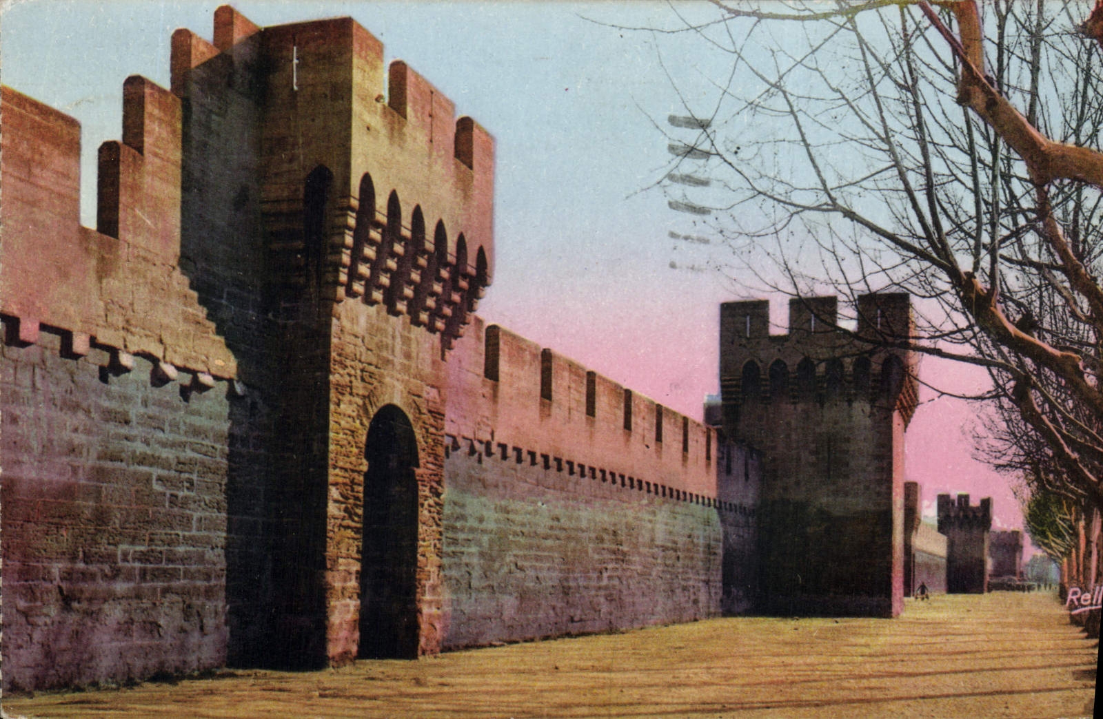 CPA Avignon Vaucluse les Remparts ouvrage du XIV siecle commencee sous Innocent VI termines sous Urb