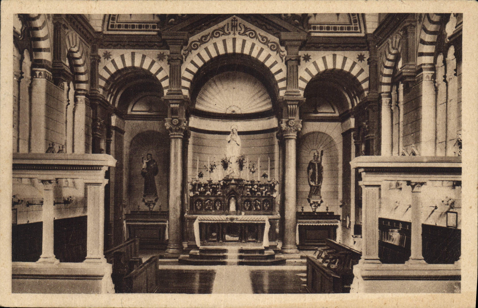 CPA Miribel les Echelles Isere l'Alumnat de N D du St Rosaire la Chapelle 