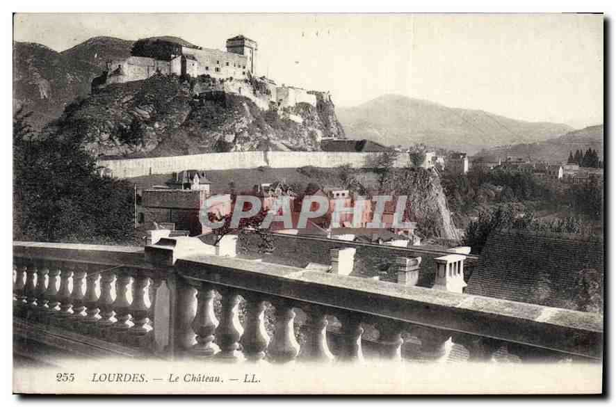 CPA Lourdes le Chateau 